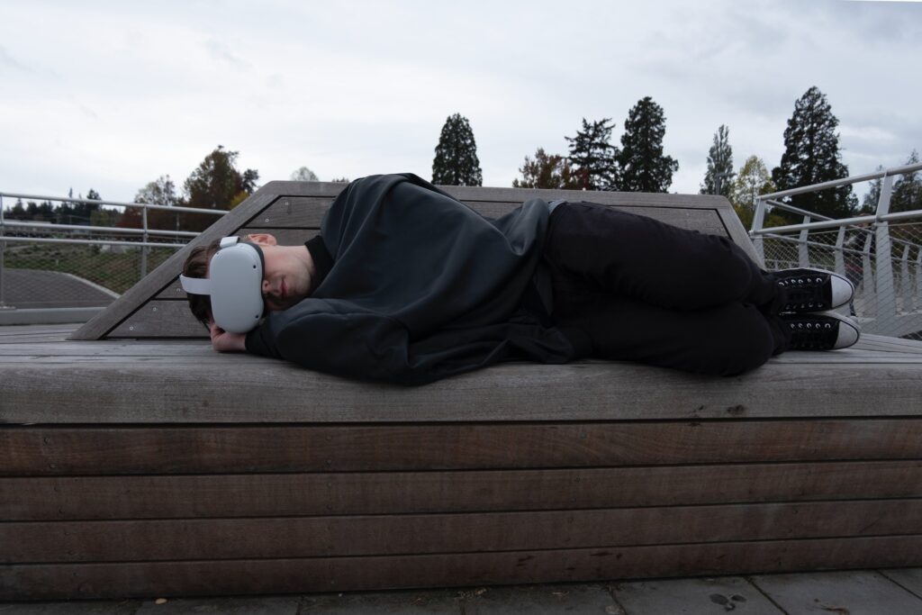 SonderBeaut therabody goggles